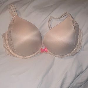 Victoria’s Secret bra